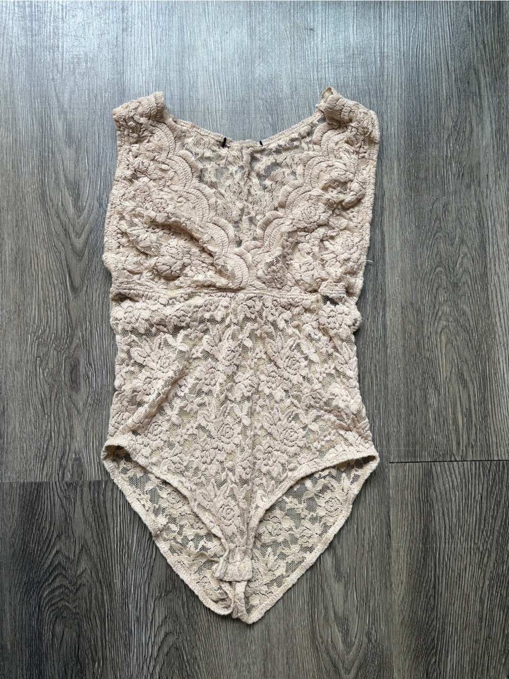 Tan Lace Deep V-Neck Bodysuit | S